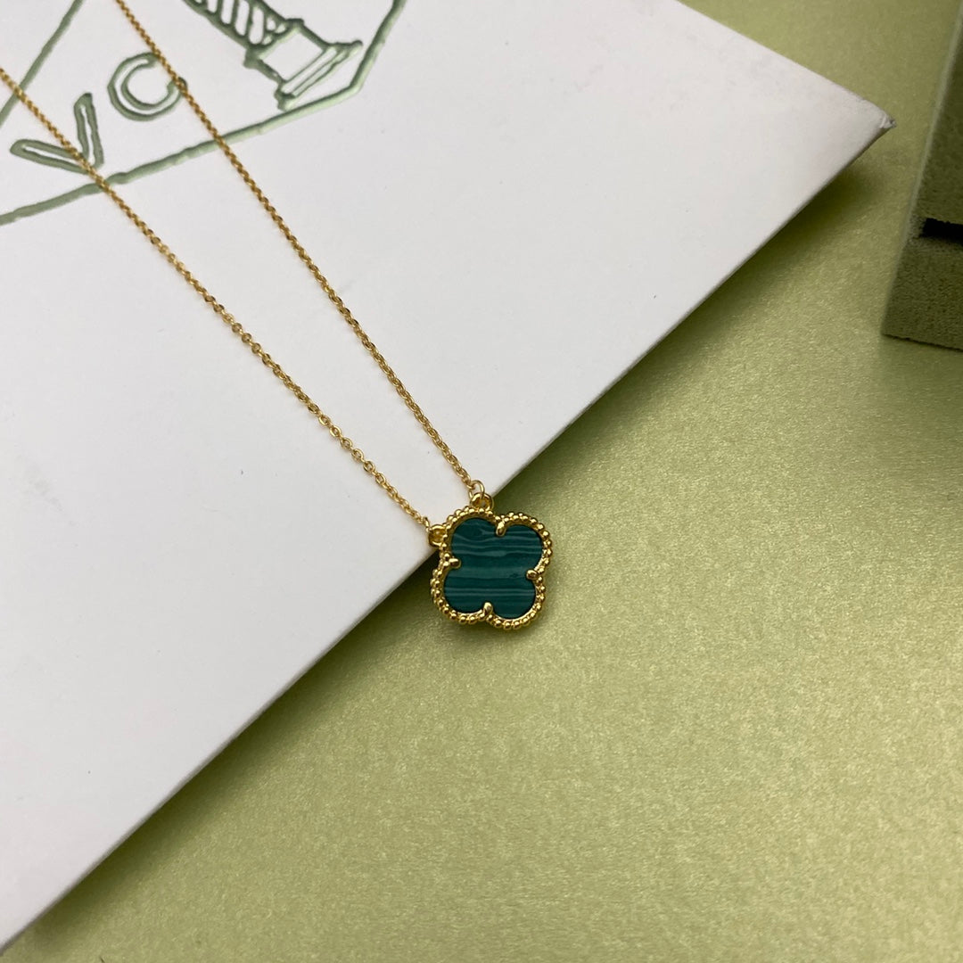 Van Cleef & Arpels Four Leaf Clover Necklace – Luxury Designer Jewelry – product image 6