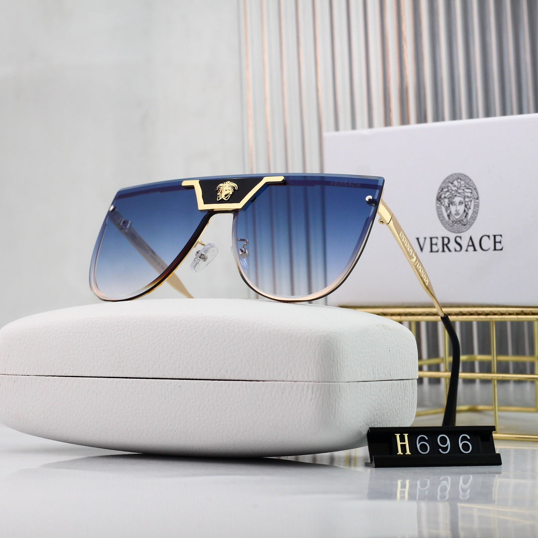 Versace Medusa Oversized Butterfly Polarized Sunglasses for Unisex – product image 5