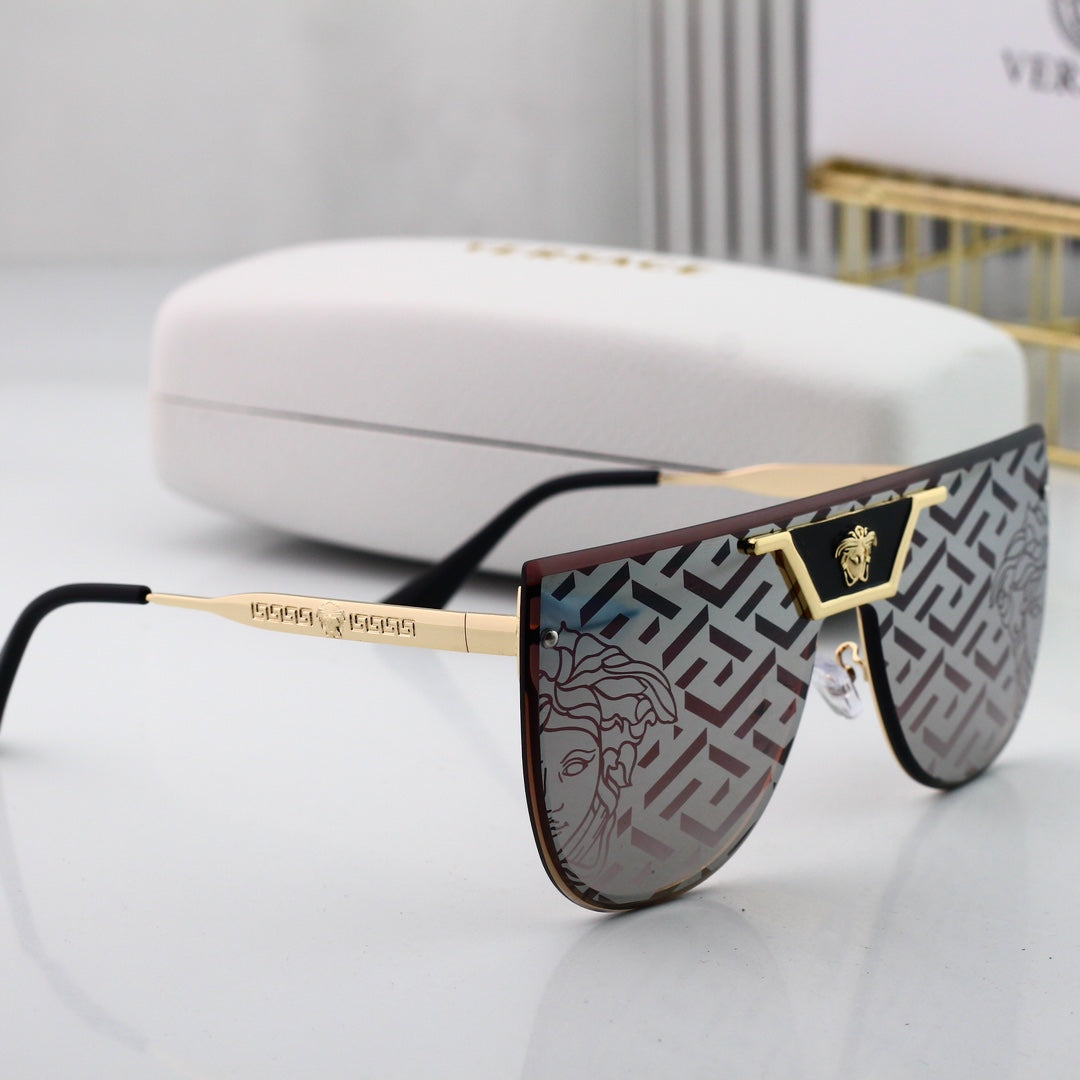 Versace Medusa Oversized Butterfly Polarized Sunglasses for Unisex – product image 13