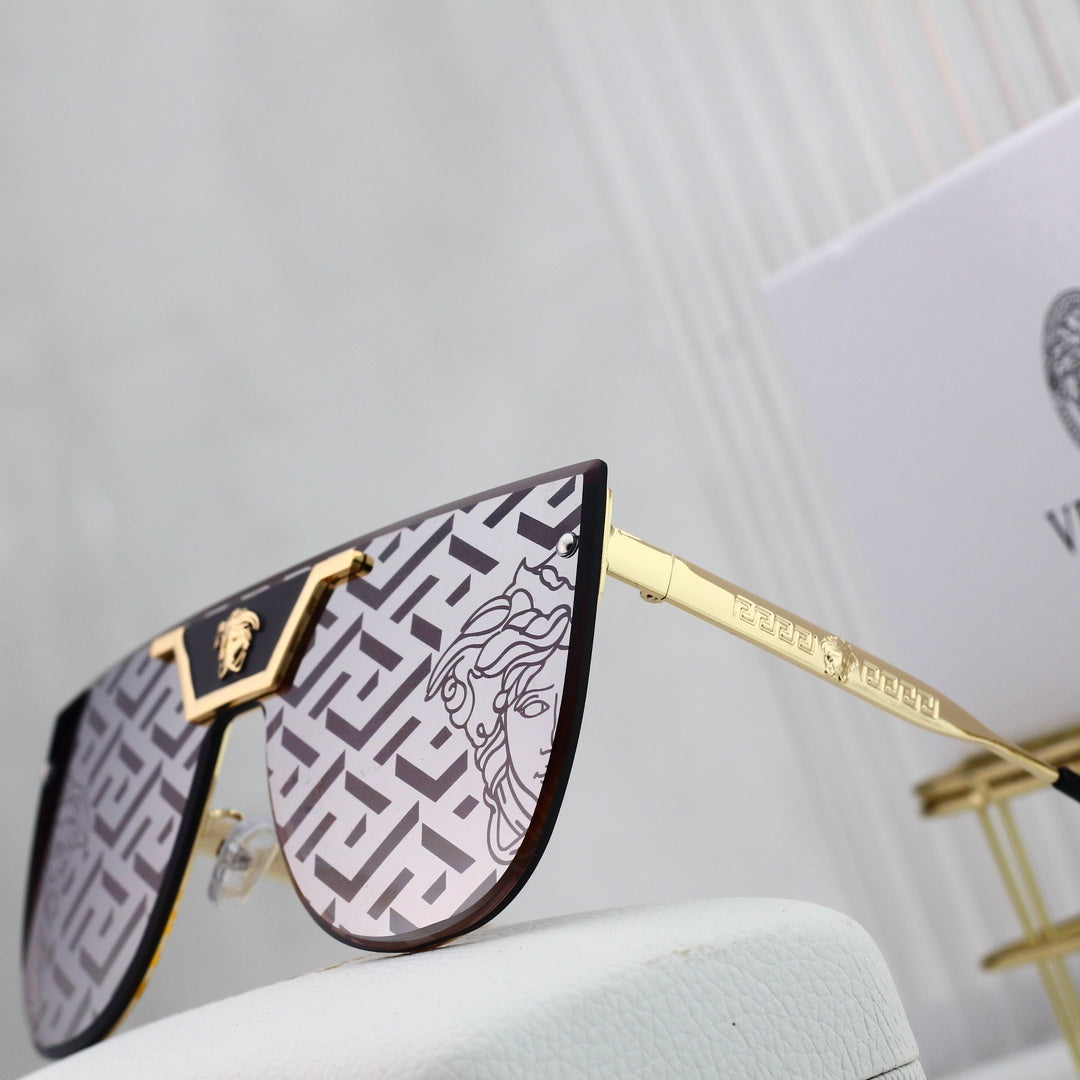 Versace Medusa Oversized Butterfly Polarized Sunglasses for Unisex – product image 14