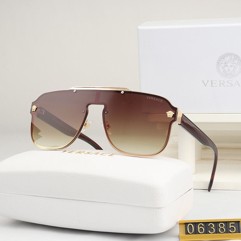 Versace Medusa Oversized Shield Polarized Sunglasses for Unisex – product image 3