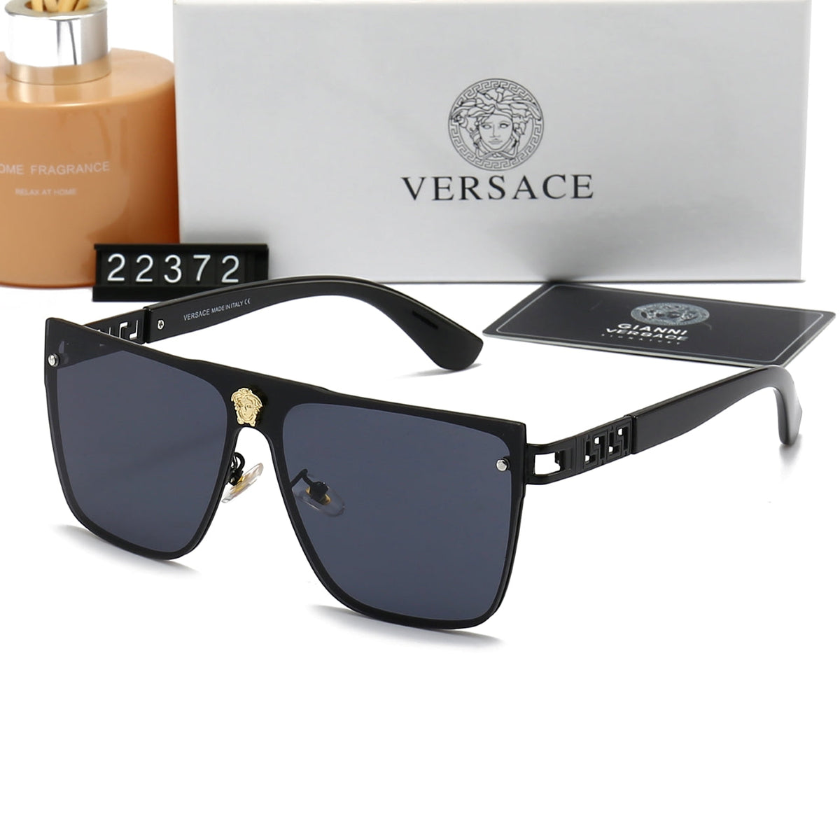 Versace Medusa Oversized Square Polarized Sunglasses for Unisex – product image 3