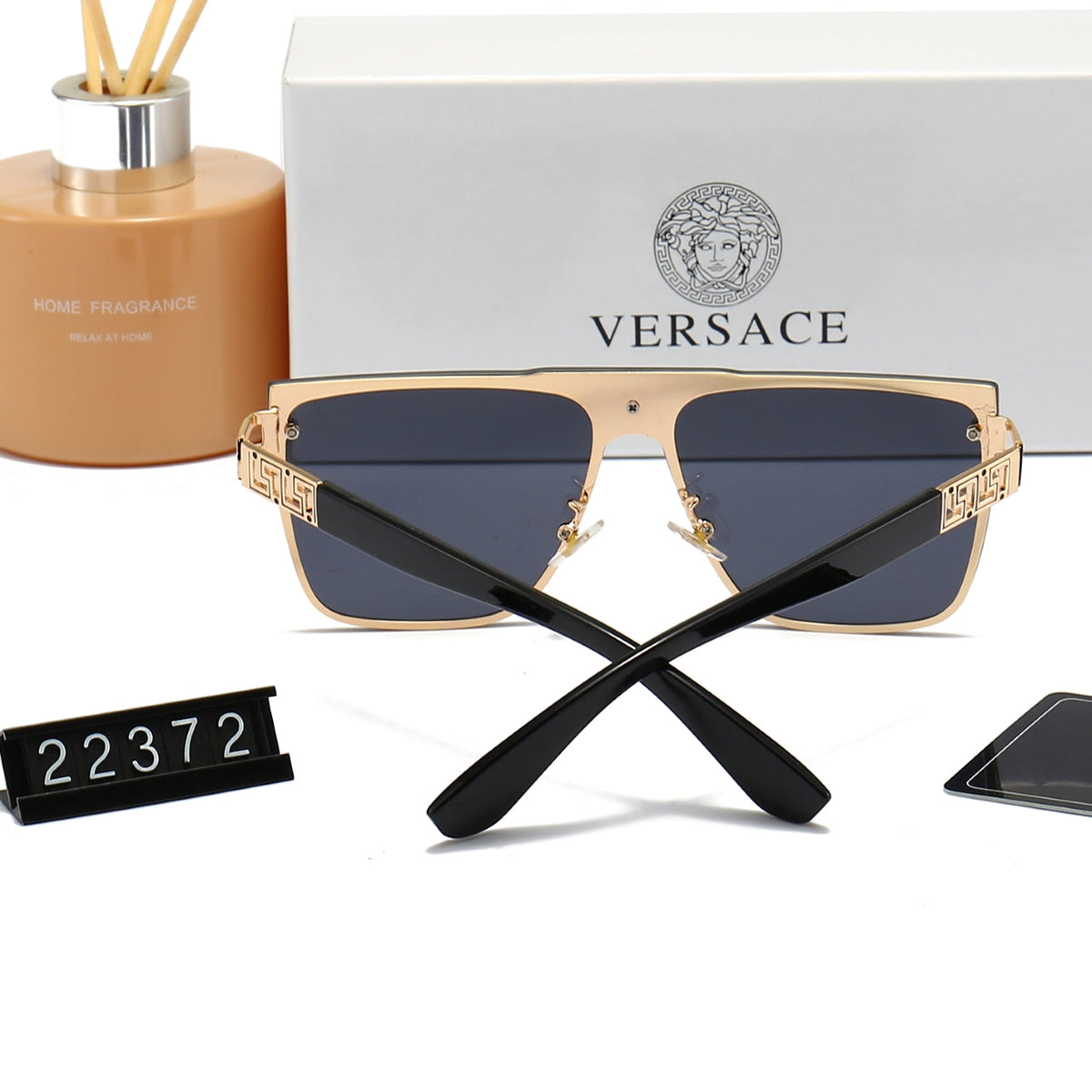 Versace Medusa Oversized Square Polarized Sunglasses for Unisex – product image 15