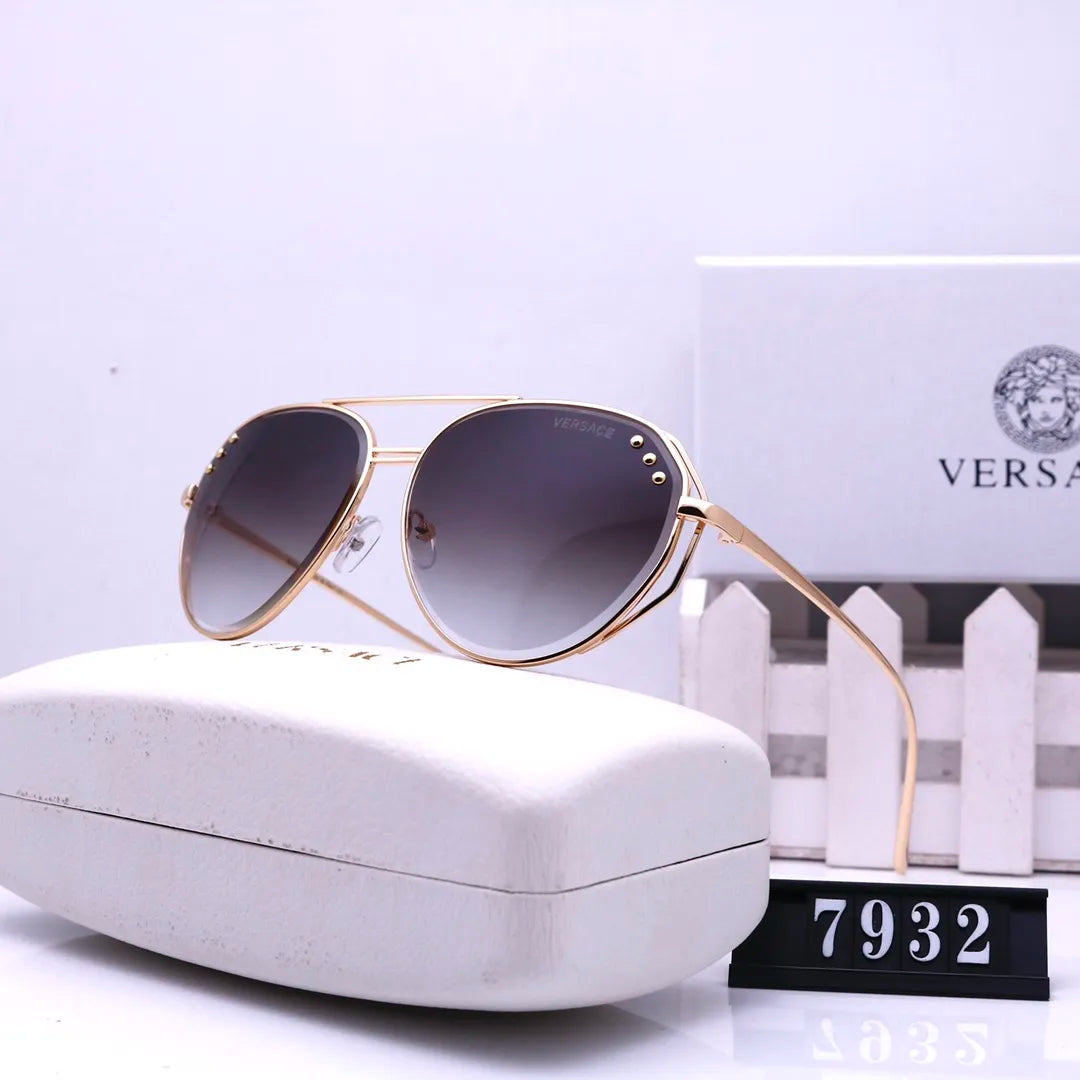 Versace Oversized Metal Frame HD Sunglasses for Unisex – product image 3
