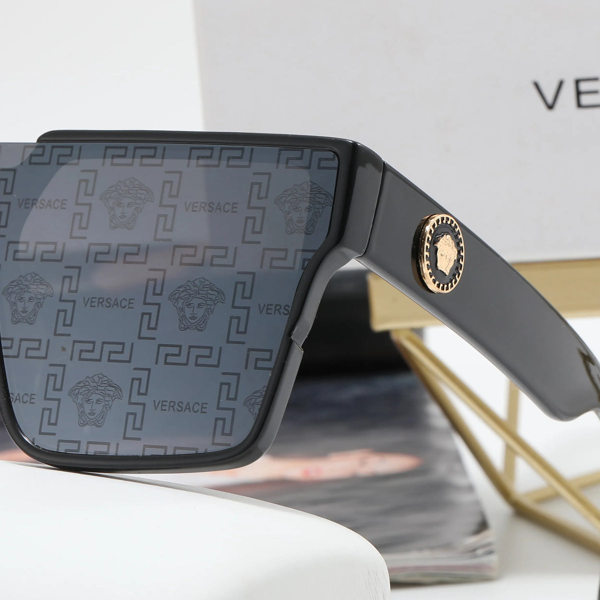 Versace Oversized Retro Printed Squre Sunglasses for Unisex – product image 9