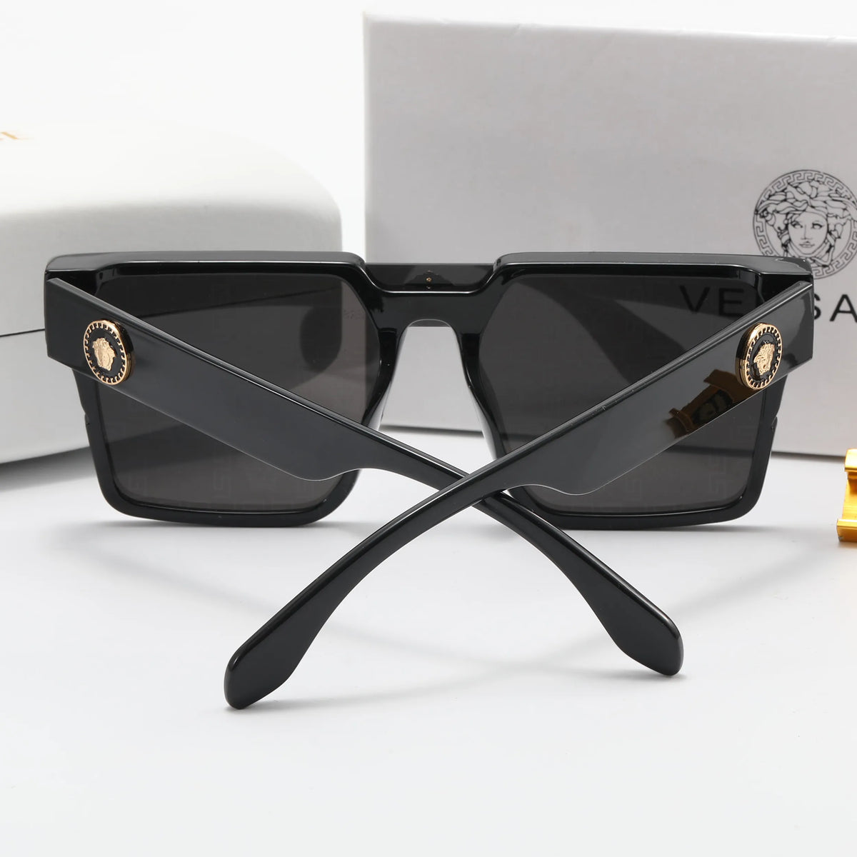Versace Oversized Retro Printed Squre Sunglasses for Unisex – product image 10