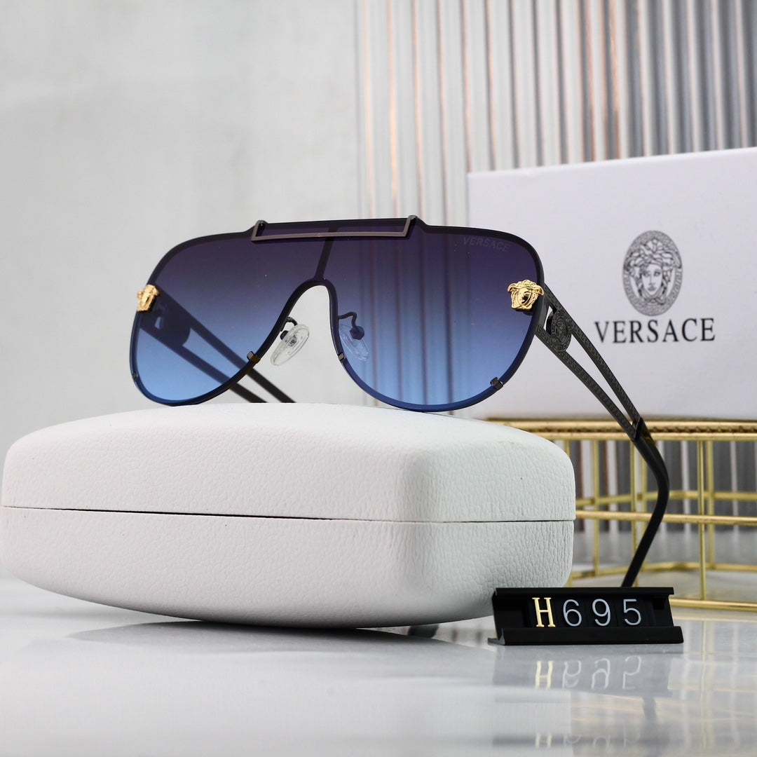 Versace Oversized Retro Watermark Pattern Sunglasses for Unisex – product image 13