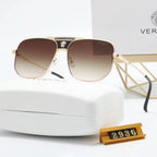 Versace Oversized Vintage Print Metal Sunglasses for Unisex – product image 3