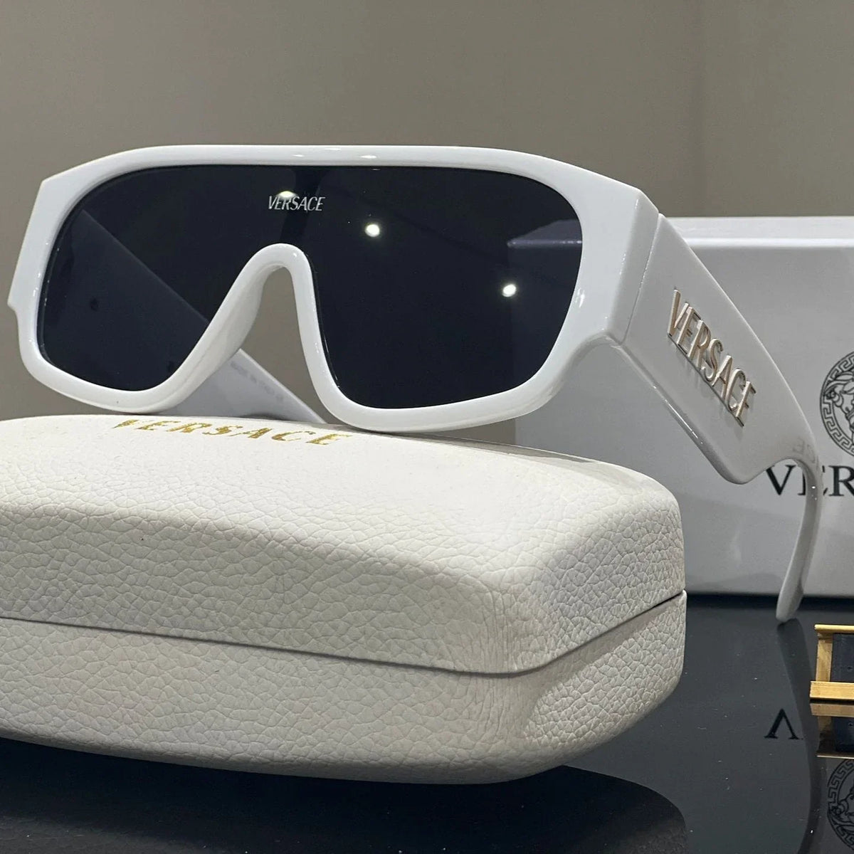 Versace Shield Unisex One-piece Large Frame Sunglasses for Unisex – product image 8